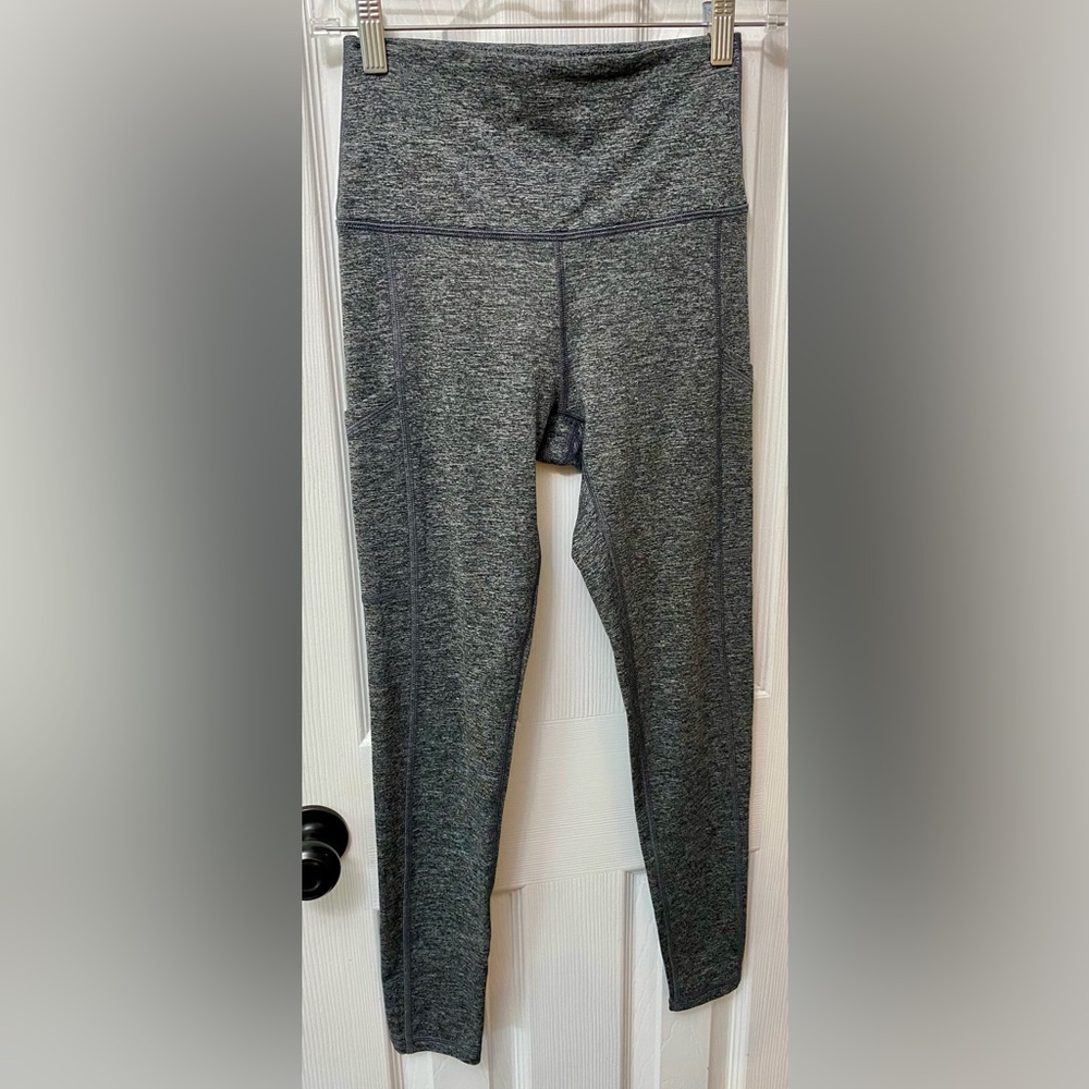 Aerie Grey Heather Leggings with Pockets, Medium Short
